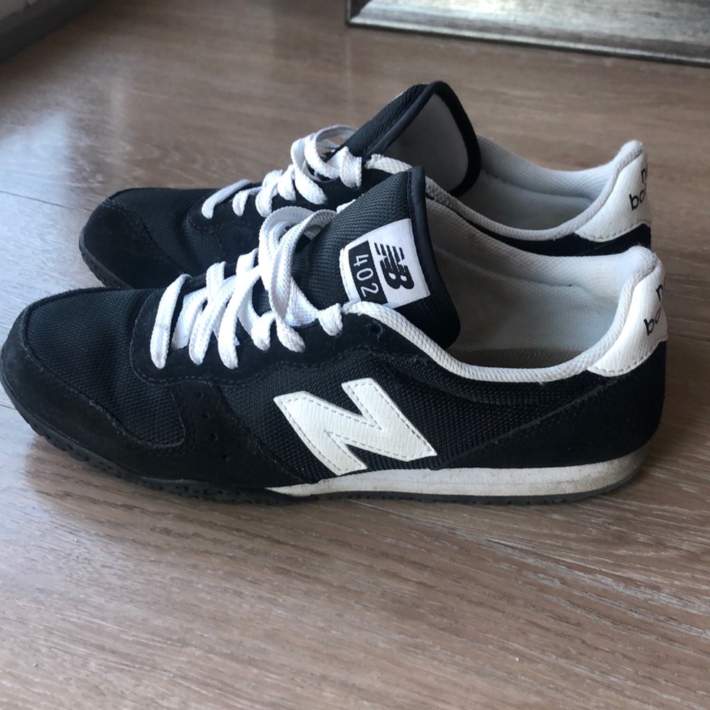 New Balance 402